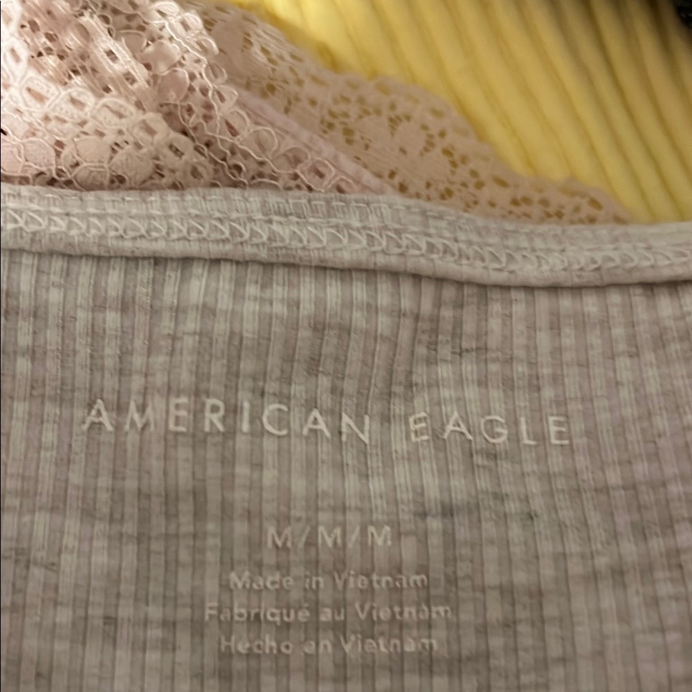 American Eagle Outfitters Gray Cropped Fitted Tank Top - Picture 3 of 3